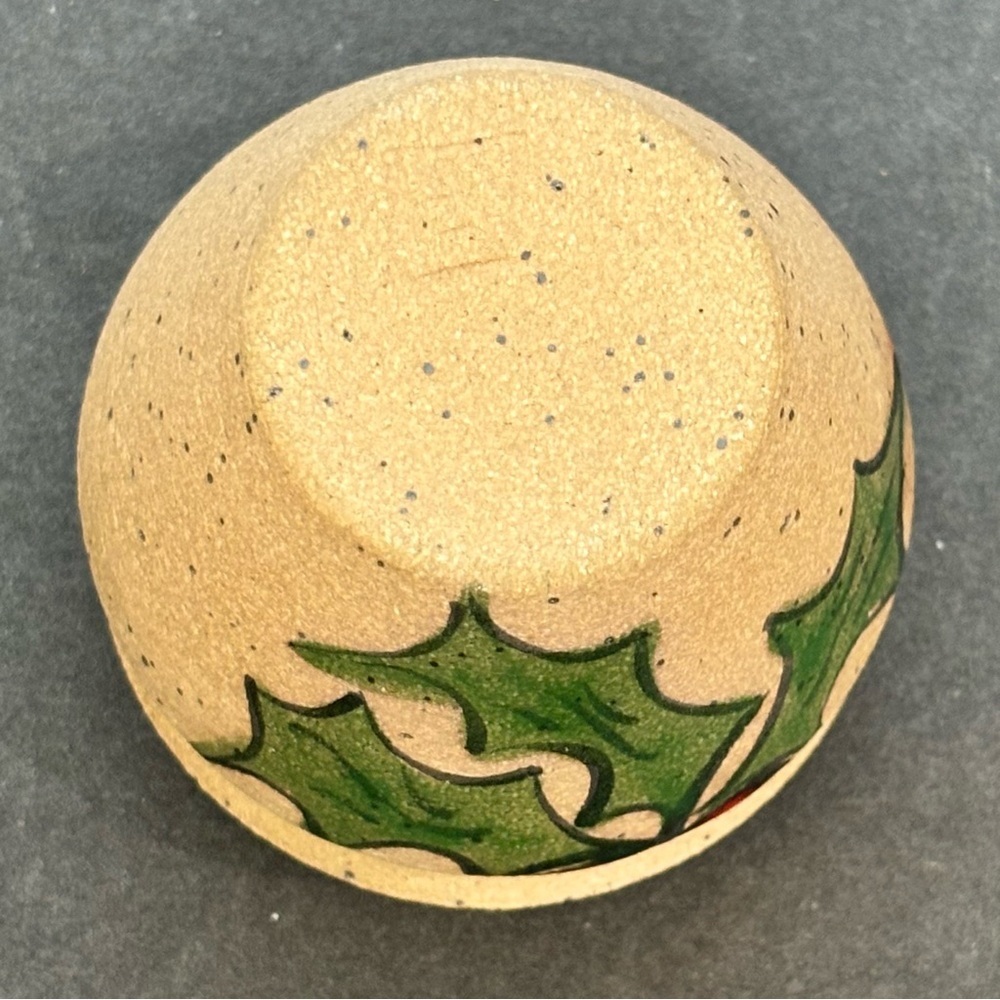 Christmas Art Pottery Bowl with Bamboo Handle Hand Painted Holly w/matching Vase - Picture 9 of 14